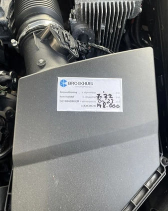 Volvo V60 cena 78900 przebieg: 164000, rok produkcji 2018 z Zawiercie małe 407
